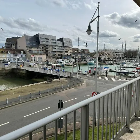 Le Royal Apartment, Port View Apartamento