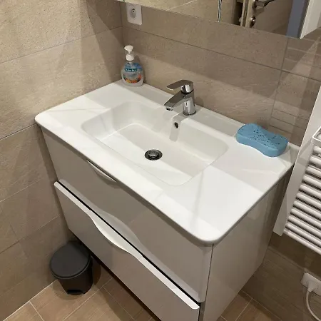 Apartamento Le Royal Apartment, Port View Courseulles-sur-Mer